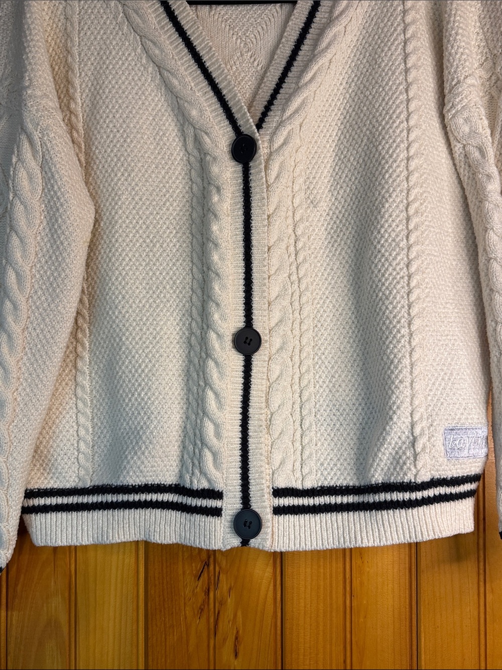 Taylor Swift Folklore Cream Cable Knit Cardigan with Navy Trim - Picture 5 of 9